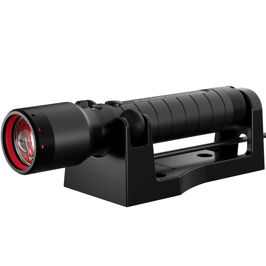Ledlenser P7R Signature Rechargeable Torch - 2500 Lumens, 340 Metres (2025 Model) - Image 5