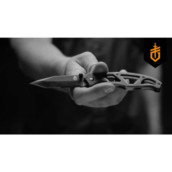 Gerber Paraframe Tanto Clip Folding Knife - Image 2