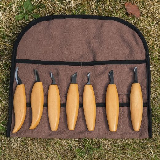 Knife Depot Chip Carving Seven Piece Set