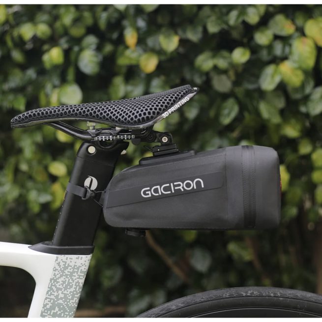 Gaciron Bird Nest 200, Cycling Saddle Bag with Motion Sensor Tail Light - Black - Image 18