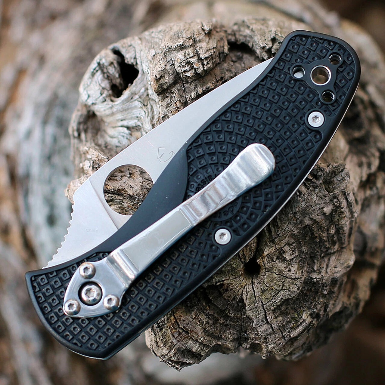 Spyderco Persistence Linerlock G-10 Black - C136PBK - Image 4