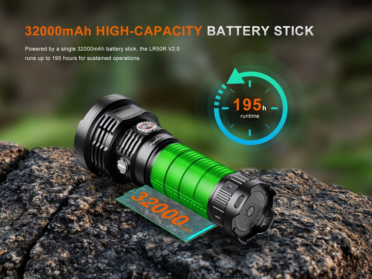 32000mAh high-capacity battery stick with 195h runtime infographic and green glow on rocky surface (product shot).